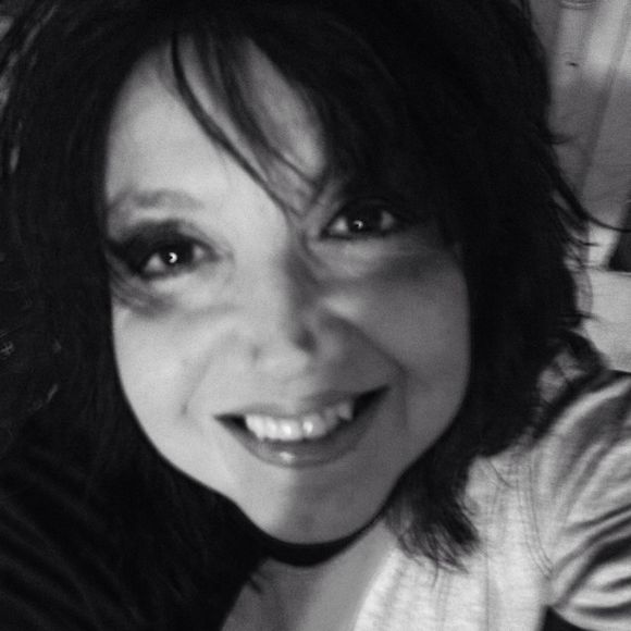 Meet your Posher, Kimberly - Picture 1 of 1